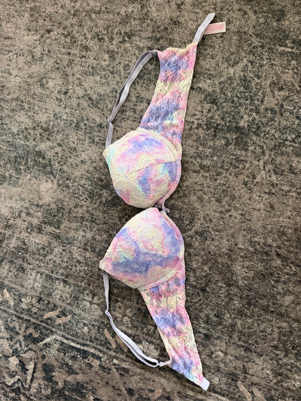 Victoria's Secret lingerie tag